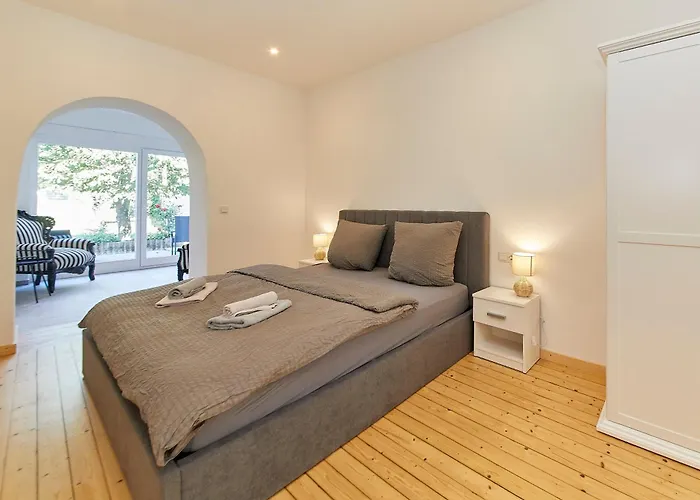 Haus Am Moselufer - Eg * Bernkastel-Kues